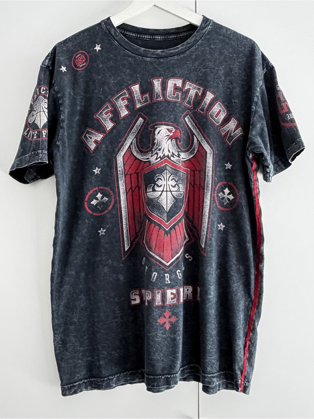 Affliction Men’s Black & Red Graphic Tee-GSP
